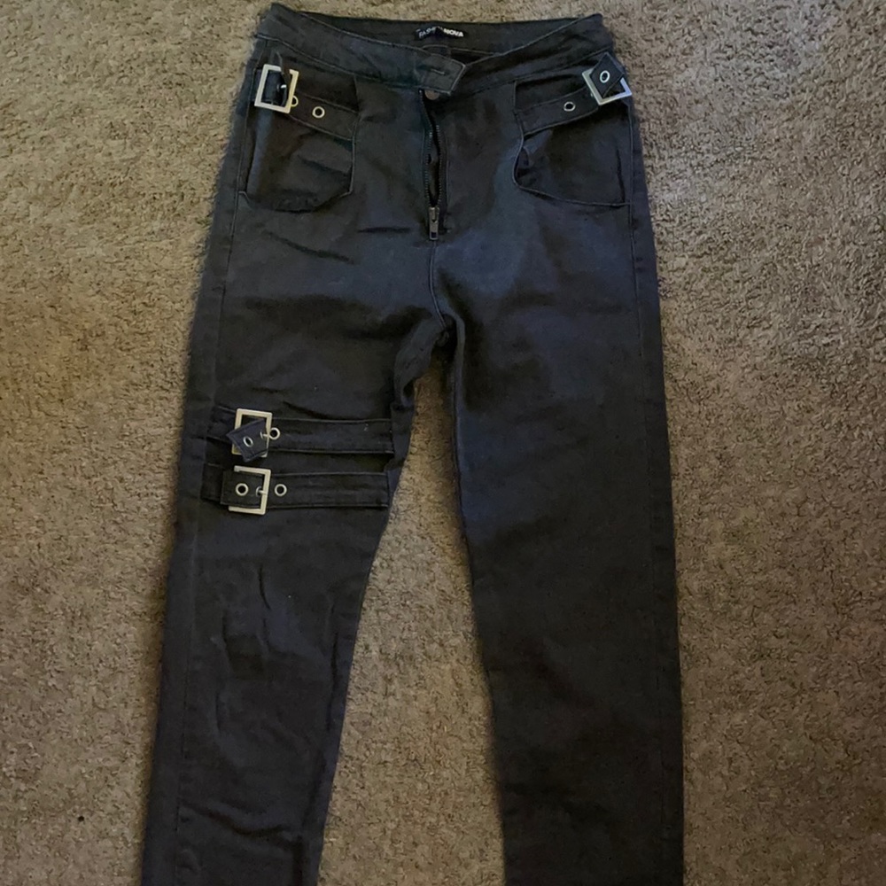 Fashion nova jeans